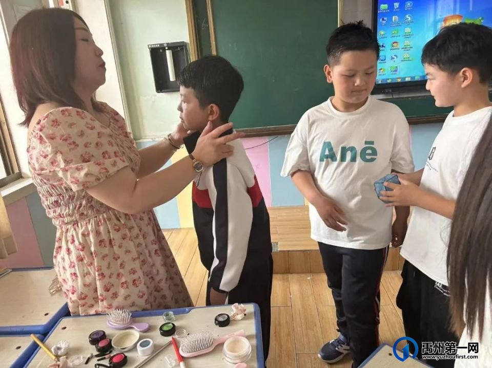 禹州市启明学校六一儿童节文艺汇演圆满举行 禹州市启明学校六一儿童节文艺汇演圆满举行