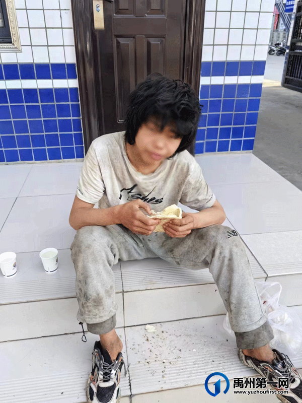 回家的路,有我们!禹州民警暖心救助多名走失人员 回家的路,有我们!禹州民警暖心救助多名走失人员