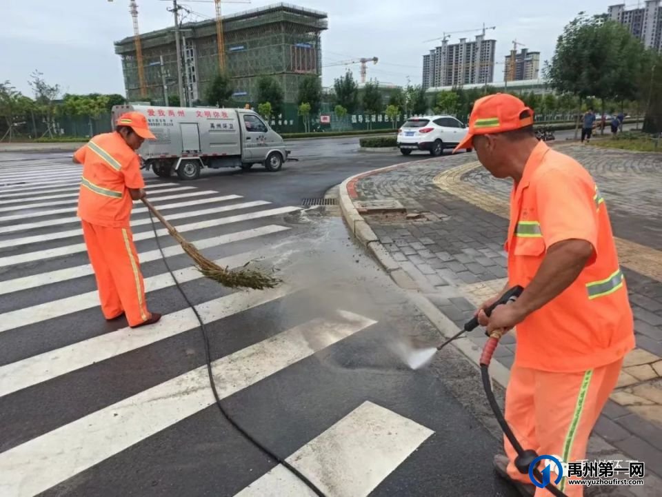 禹州环卫:环境整治不停歇 城市清洁美如画 禹州环卫:环境整治不停歇 城市清洁美如画