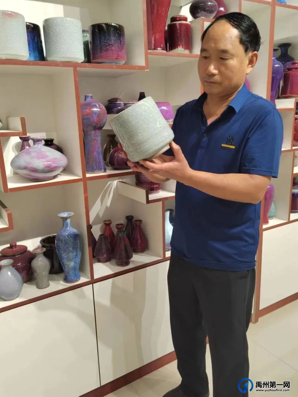 丁建中:钧窑里成功烧出哥瓷釉 丁建中:钧窑里成功烧出哥瓷釉