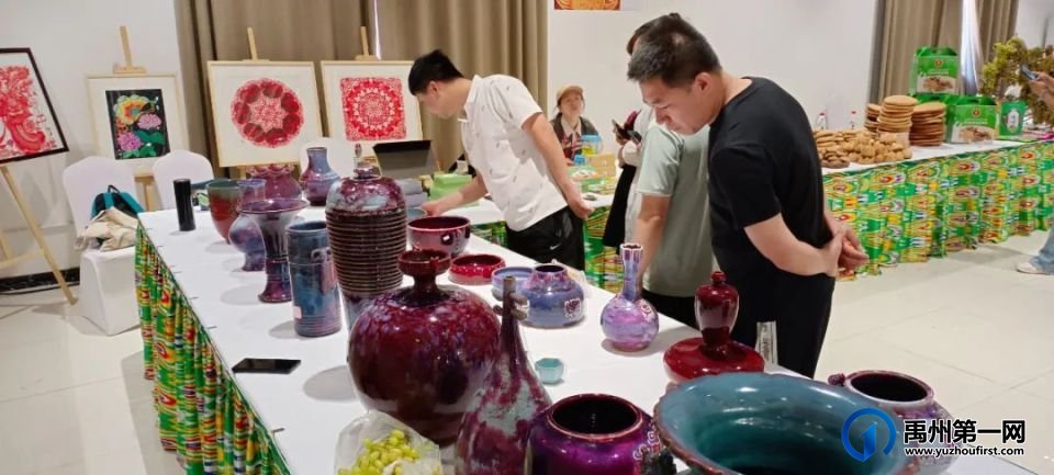 “钧窑万彩”--钧瓷烧制技艺项目优秀作品展走进新疆吐鲁番 “钧窑万彩”--钧瓷烧制技艺项目优秀作品展走进新疆吐鲁番
