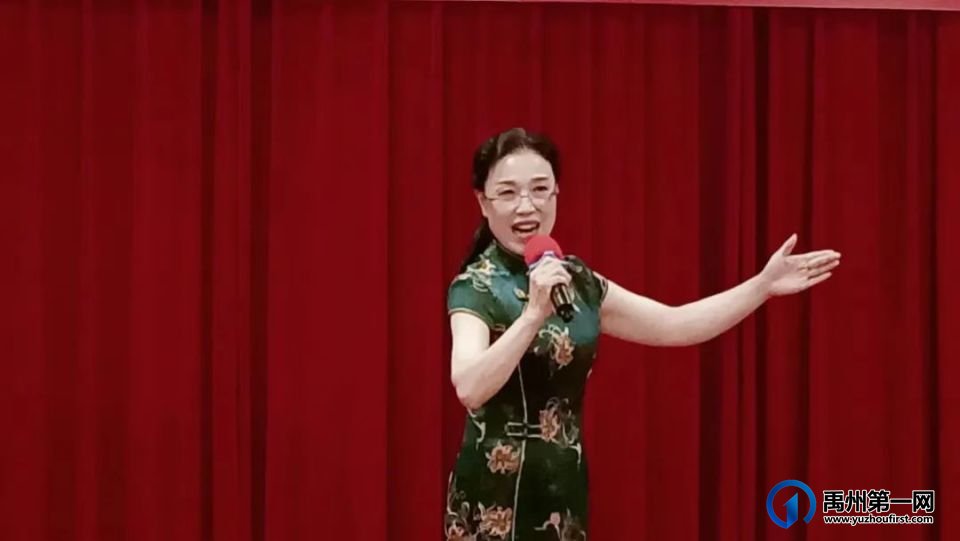 全国道德模范、好军嫂吴新芬和一级伤残军人丈夫王俊景共唱的这首歌感动了很多人 全国道德模范、好军嫂吴新芬和一级伤残军人丈夫王俊景共唱的这首歌感动了很多人