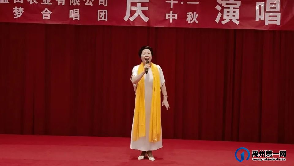 全国道德模范、好军嫂吴新芬和一级伤残军人丈夫王俊景共唱的这首歌感动了很多人 全国道德模范、好军嫂吴新芬和一级伤残军人丈夫王俊景共唱的这首歌感动了很多人