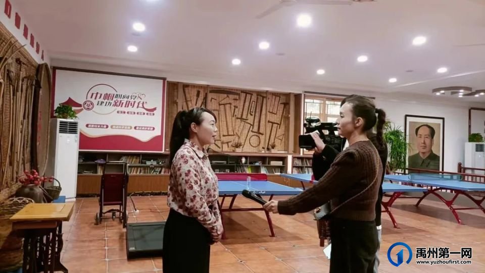 全国道德模范、好军嫂吴新芬和一级伤残军人丈夫王俊景共唱的这首歌感动了很多人 全国道德模范、好军嫂吴新芬和一级伤残军人丈夫王俊景共唱的这首歌感动了很多人