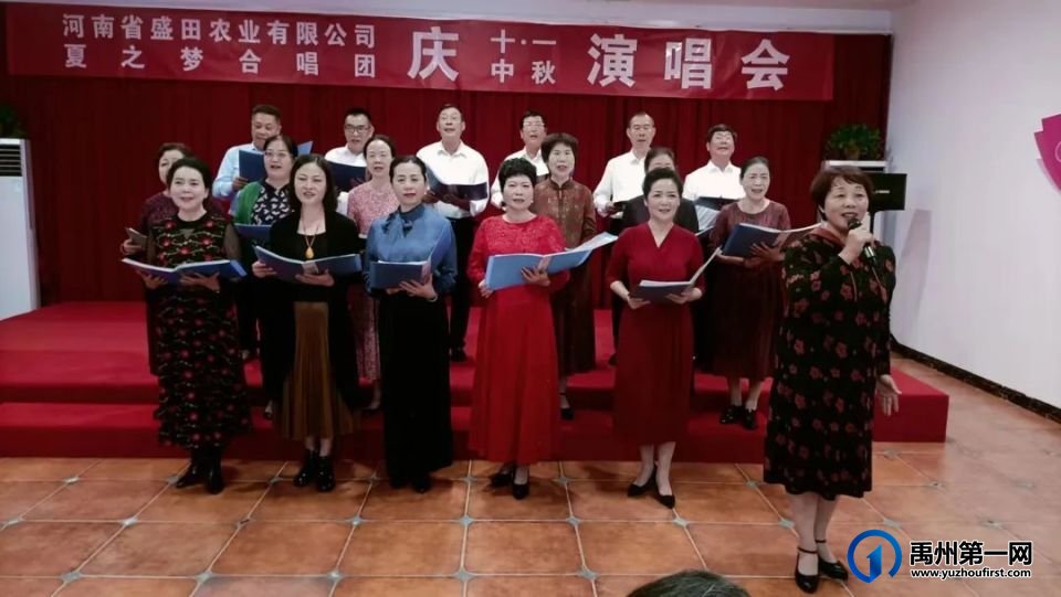 全国道德模范、好军嫂吴新芬和一级伤残军人丈夫王俊景共唱的这首歌感动了很多人 全国道德模范、好军嫂吴新芬和一级伤残军人丈夫王俊景共唱的这首歌感动了很多人