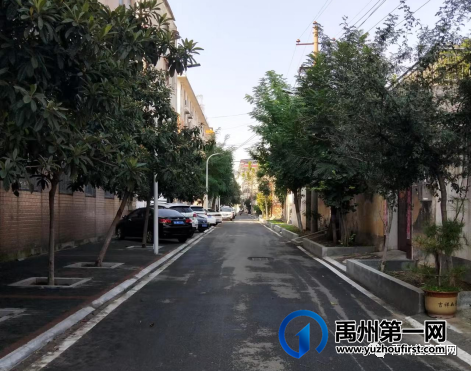 “旧貌换新颜”改造老城区道路,提升居民幸福感!老城区道路改造升级,“颜值”大提升 “旧貌换新颜”改造老城区道路,提升居民幸福感!老城区道路改造升级,“颜值”大提升