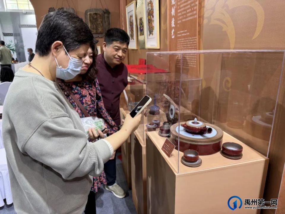 钧瓷亮相首届北京国际非遗周 钧瓷亮相首届北京国际非遗周