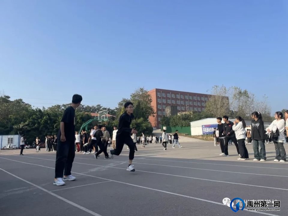 禹州南区学校2023秋季运动会现场直击 禹州南区学校2023秋季运动会现场直击