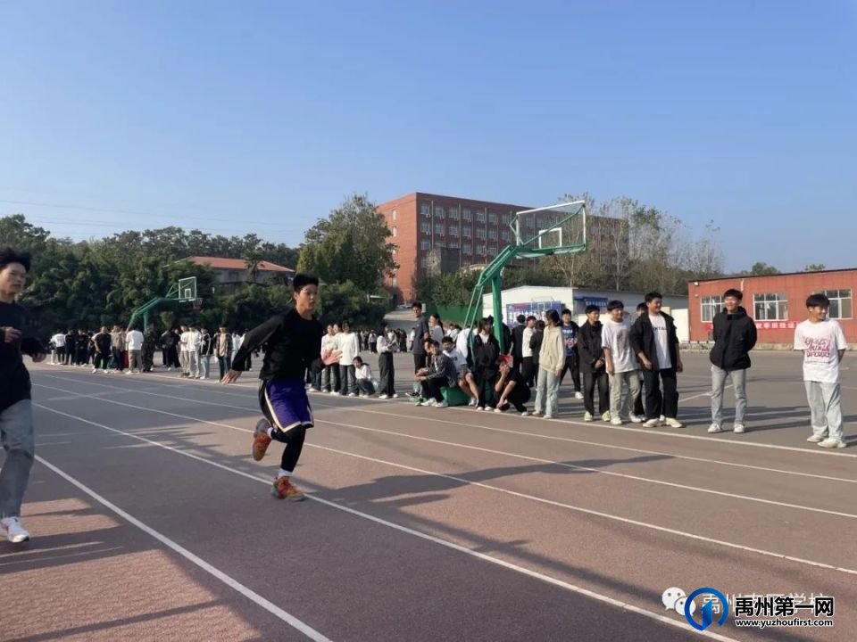 禹州南区学校2023秋季运动会现场直击 禹州南区学校2023秋季运动会现场直击