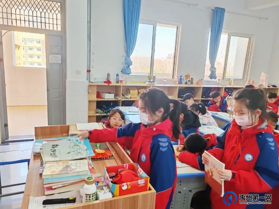 禹州市第五实验学校开展公益捐书活动 禹州市第五实验学校开展公益捐书活动