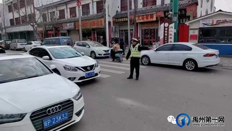 禹州全警守护!假日里,道路上,交警护航不打烊! 禹州全警守护!假日里,道路上,交警护航不打烊!