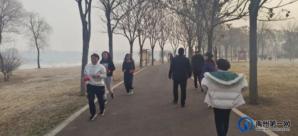 与新年相约·与健康同行—市文广旅局举办冬季健步走活动 与新年相约·与健康同行—市文广旅局举办冬季健步走活动