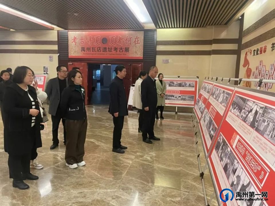 禹州中专|组织参观党纪教育画展——学廉于心·立廉有我