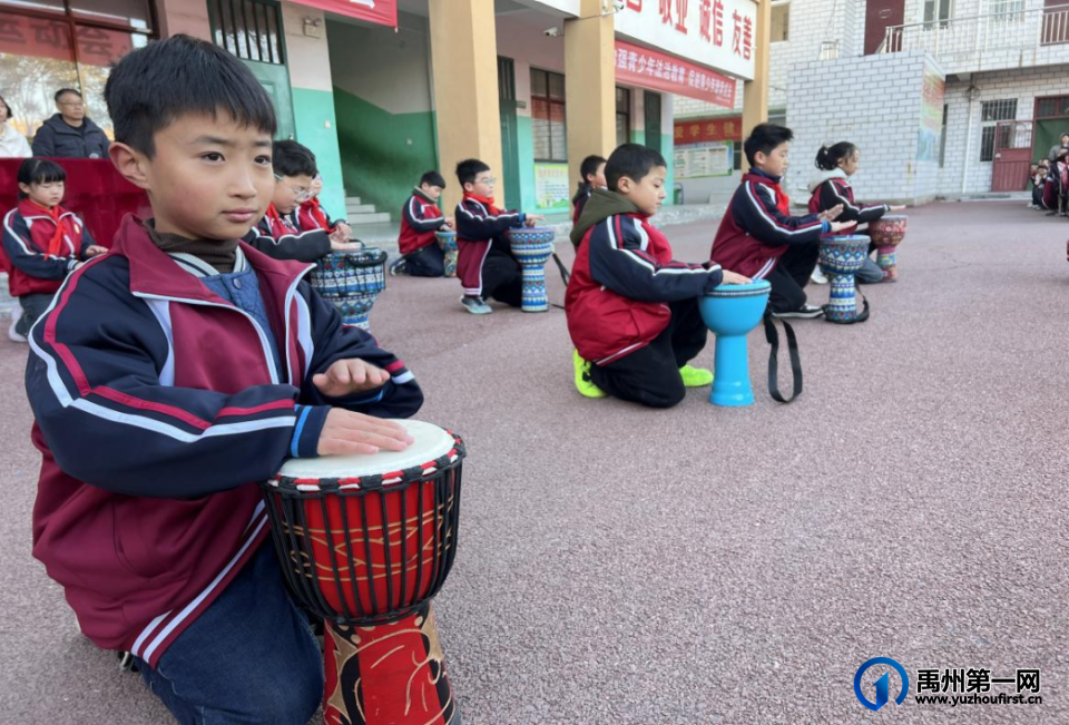禹州神垕镇中心小学举办2024年冬季校园运动会 禹州神垕镇中心小学举办2024年冬季校园运动会