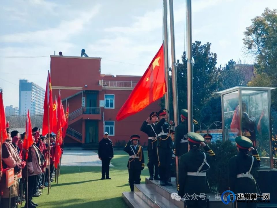 禹州钧台教育总支领导莅临春蕾学校进行常规管理检查