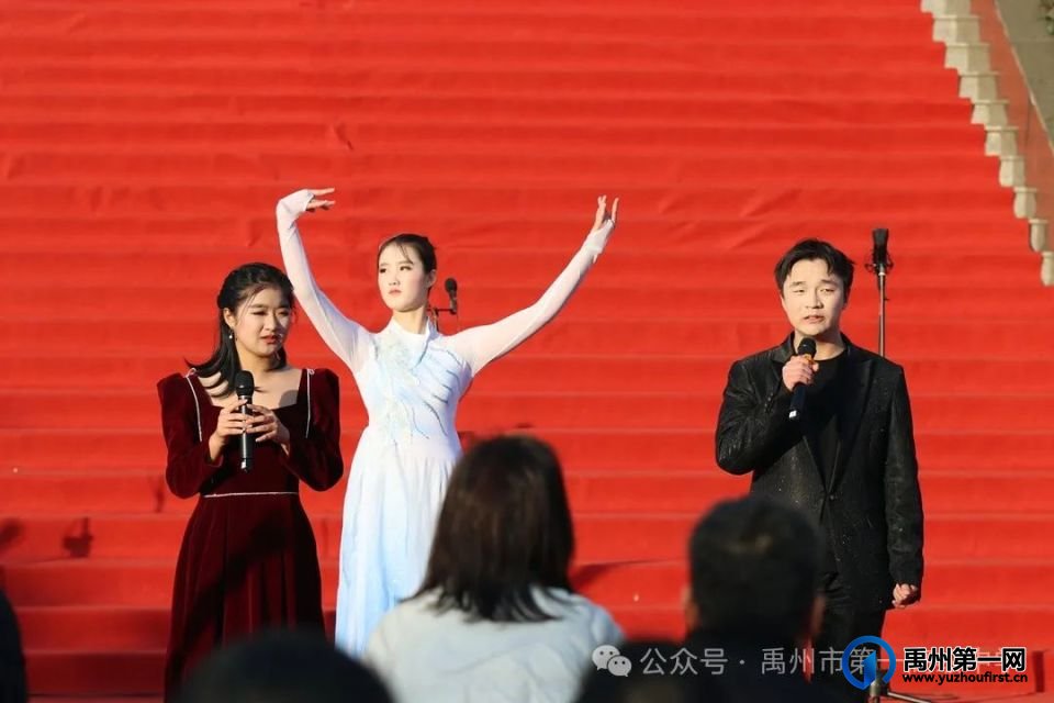 禹州一高举办2025年元旦文艺汇演 禹州一高举办2025年元旦文艺汇演