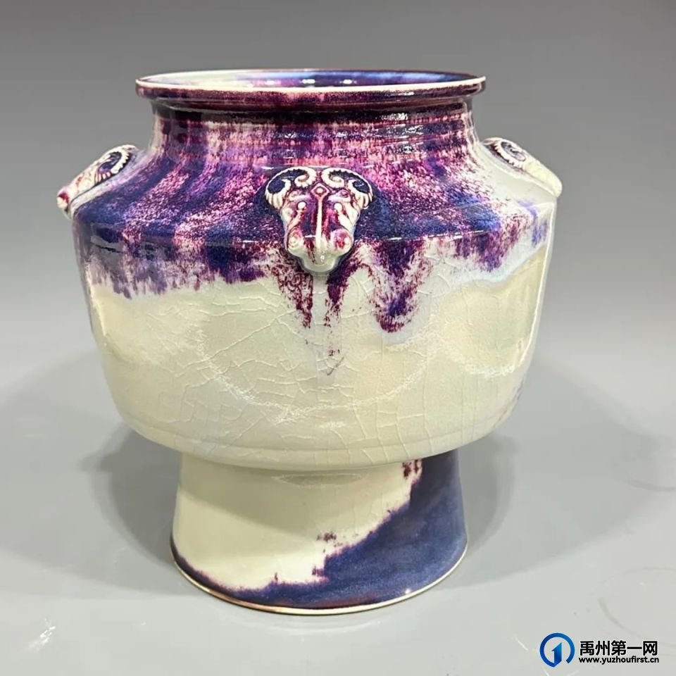 任星航捐赠钧瓷佳作 共筑国家文化瑰宝殿堂