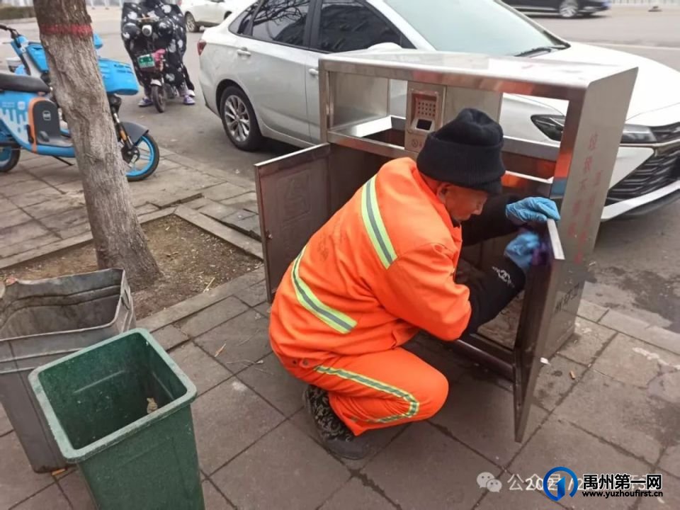 禹州环卫:坚守岗位不打烊 干干净净过新年