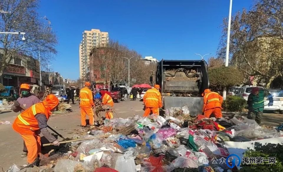 禹州环卫:坚守岗位不打烊 干干净净过新年