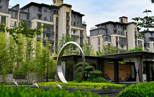 1761643916636937.jpg ScreenShot_2025-10-28_173022_803.jpg