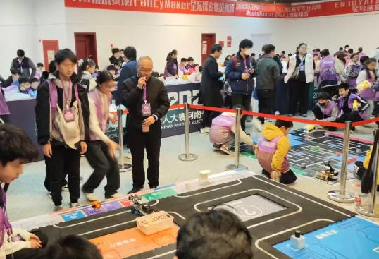 1764154618367385.jpg ScreenShot_2025-11-26_185633_521.jpg