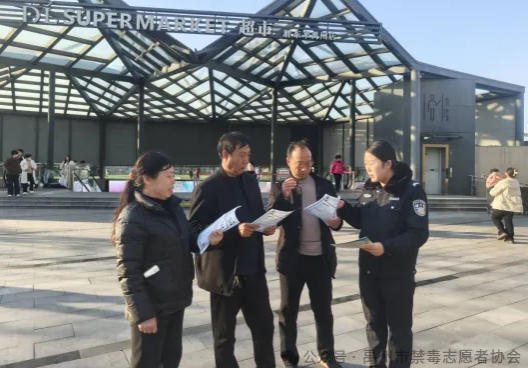 1764838722651838.jpg ScreenShot_2025-12-04_165809_957.jpg